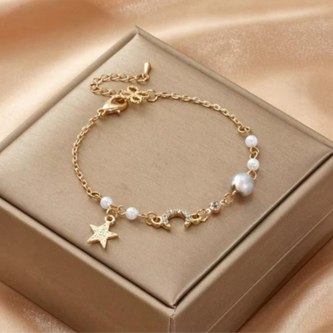 moon-gold-bracelet
