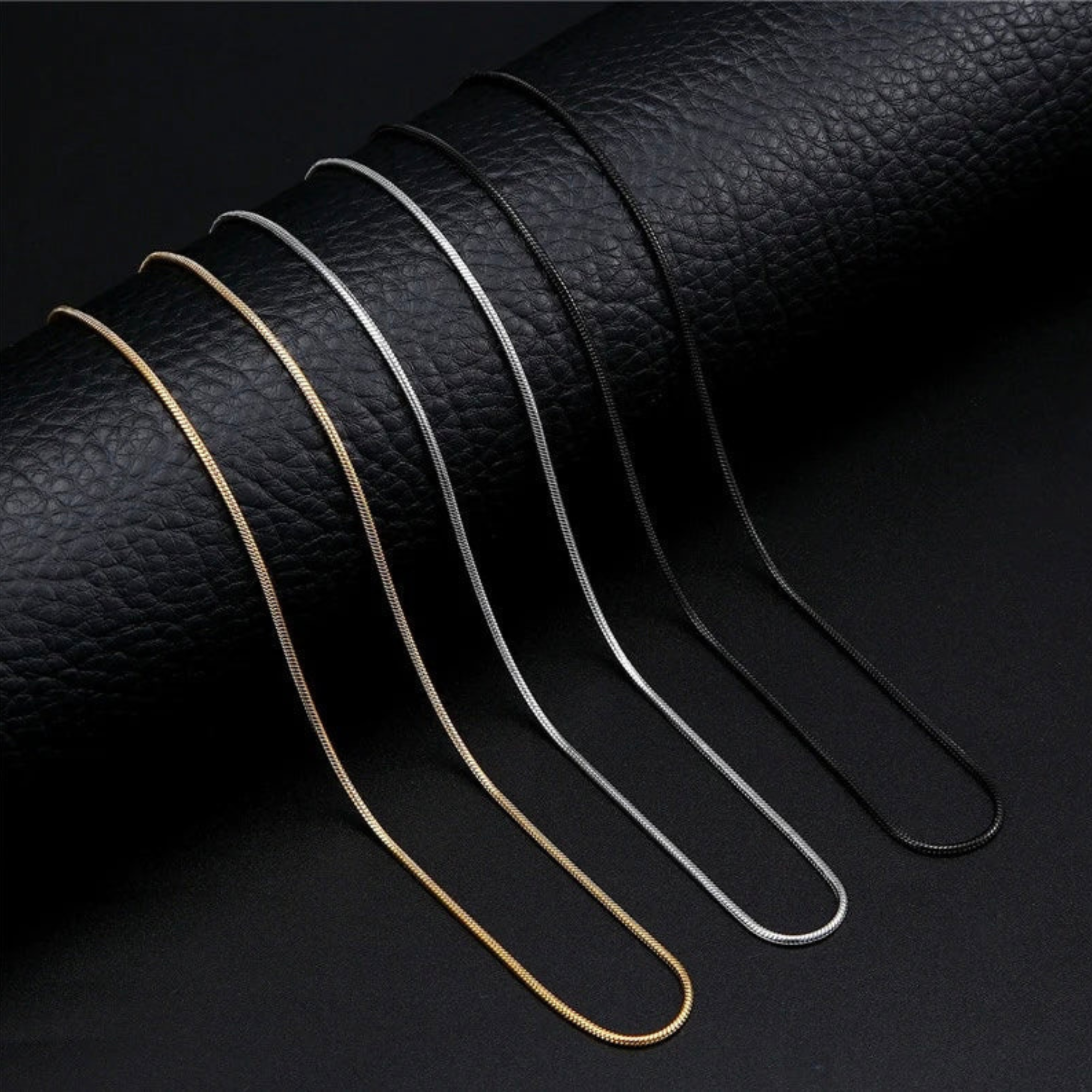 1mm-thin-neck-necklace